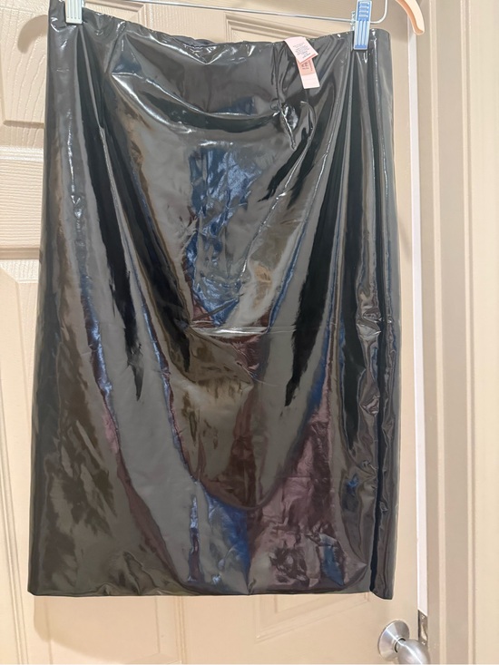 Victoria's Secret Dresses & Skirts - Victoria's Secret Shiny Black Faux Patent Midi Skirt
